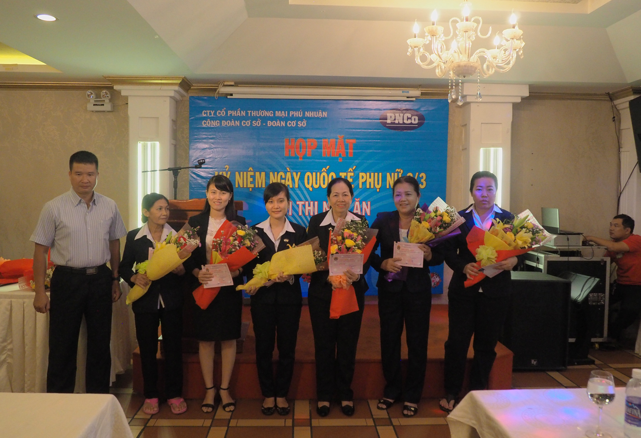 KỶ NIỆM QUỐC TẾ PHỤ NỮ