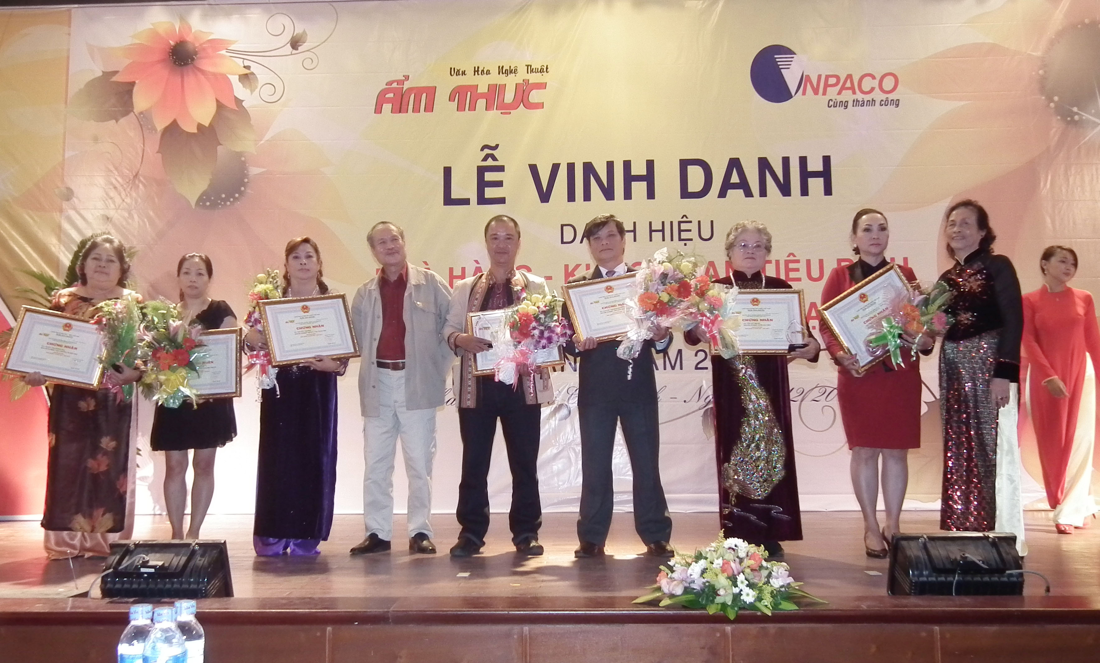 Lễ vinh danh